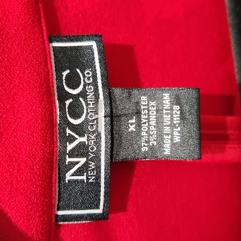 Red blazer - Picture 6 of 9